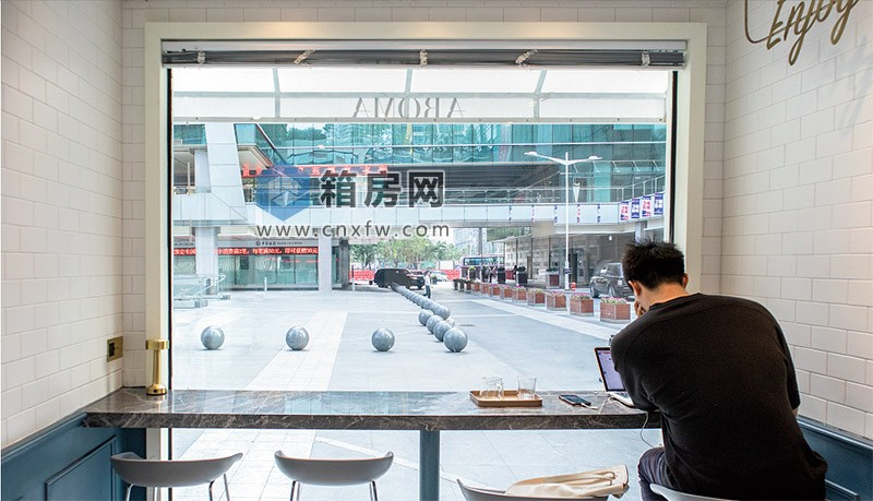集装箱店铺